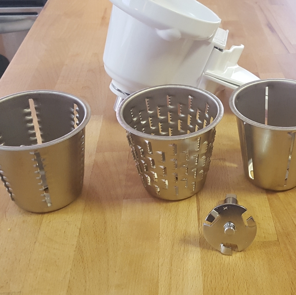 KitchenAid Slicer/Shredder Attachment